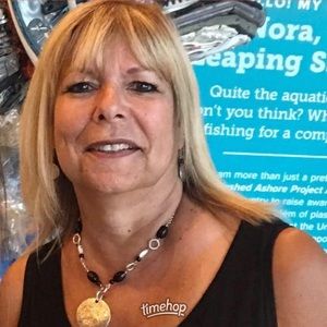 Meet your Posher, Debbie